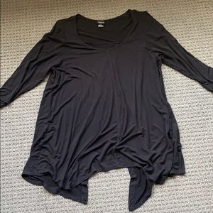 Trendy Black Torrid l/s tunic w/slot back 3